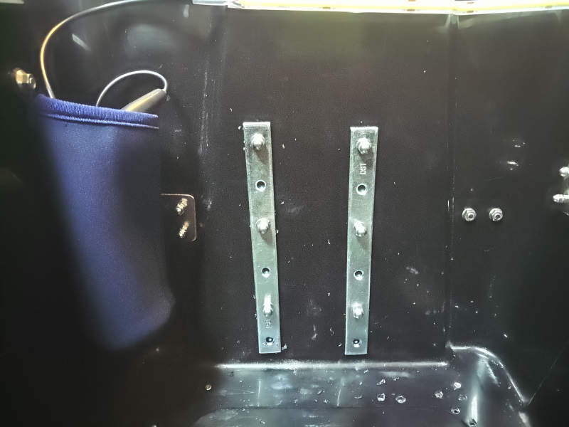 ��t����@����