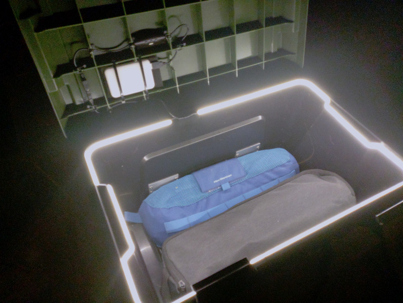 �Ɩ����_��