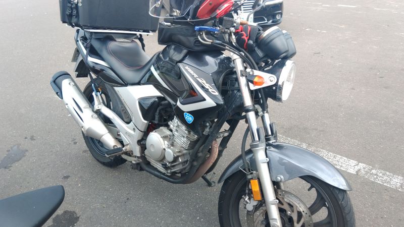 �����X�e�b�J�[��\������